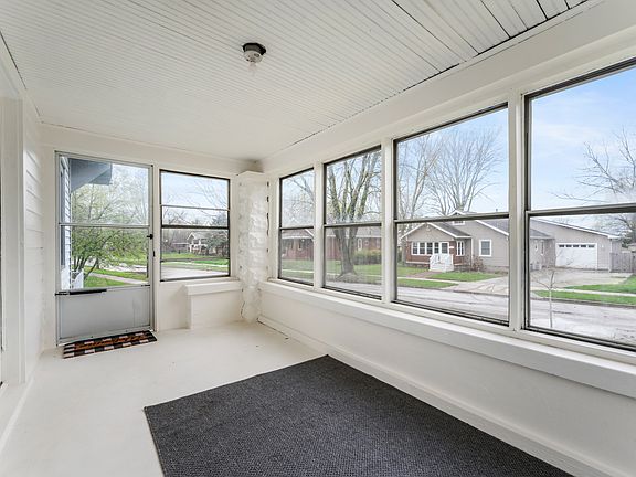 2nd image of 4105 Bowman Ave