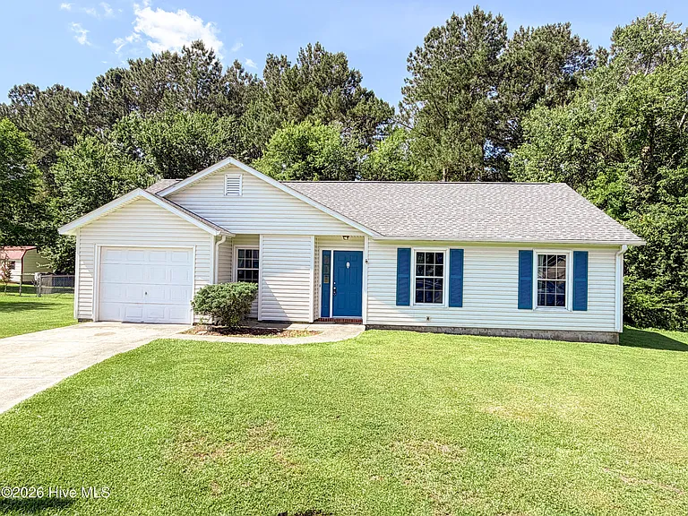 308 Overdale Cir — Photo 3