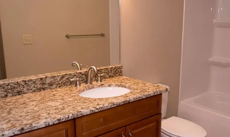 210 W Cranford Ave #C15 — Photo 11