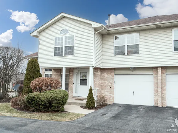7418 Linden Dr, Justice, IL 60458