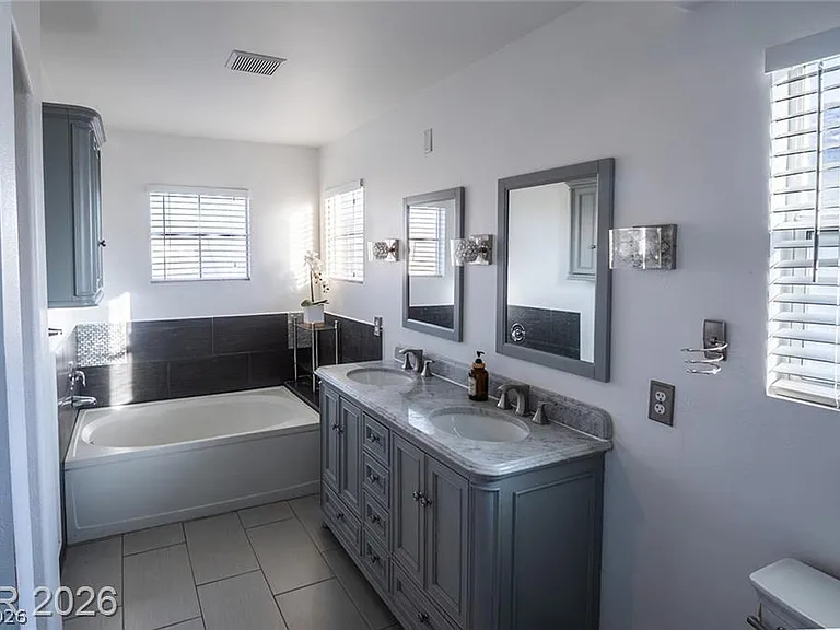 805 Old Mine Creek Ln — Photo 34