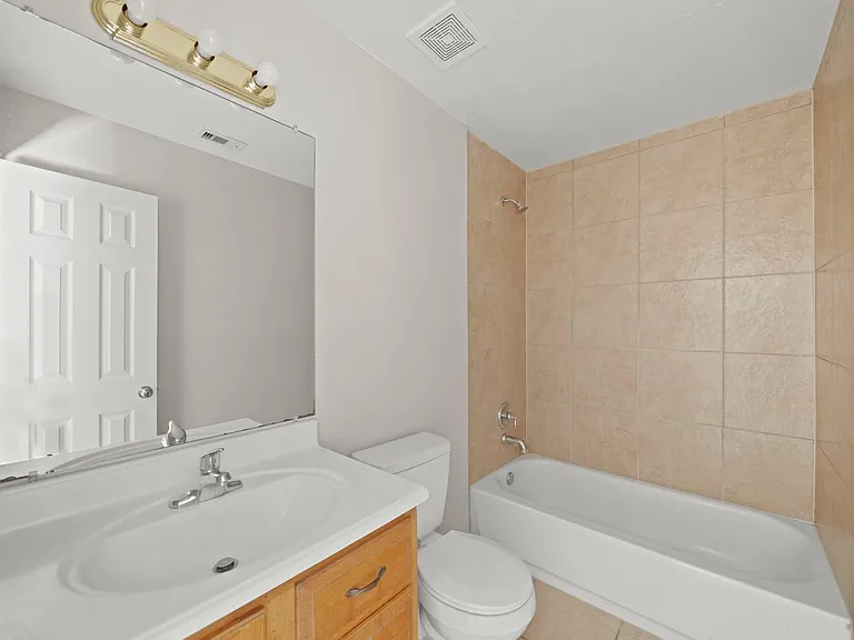 1626 Dove Run — Photo 8