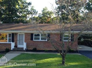 816 Fisher Cres, Staunton, VA 24401