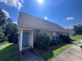 654 Center Pl #656, Auburn, AL 36830