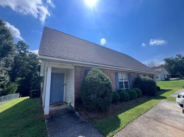 654 Center Pl #656, Auburn, AL 36830