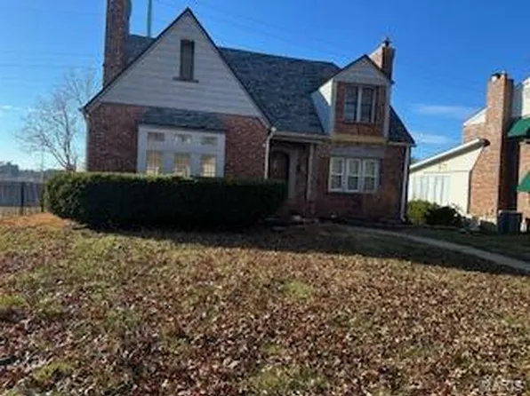 16 Hanley Downs, Saint Louis, MO 63117