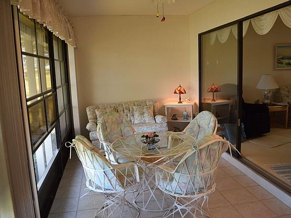 4th image of 1640 Atares Dr #H