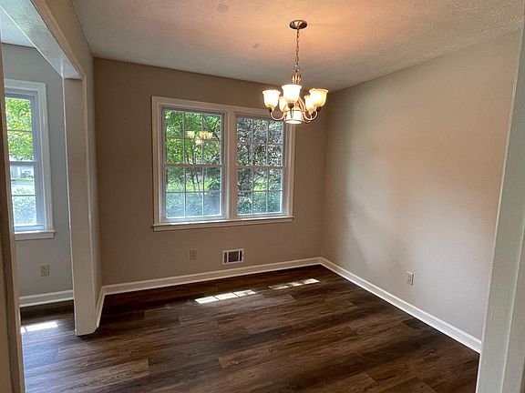 4th image of 515 Wood Forest Ct
