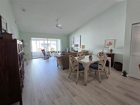 3rd image of 6468 HAMLET DRIVE #4B