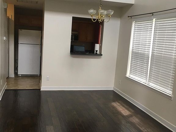 5th image of 4728 Twin Hickory Lake Dr