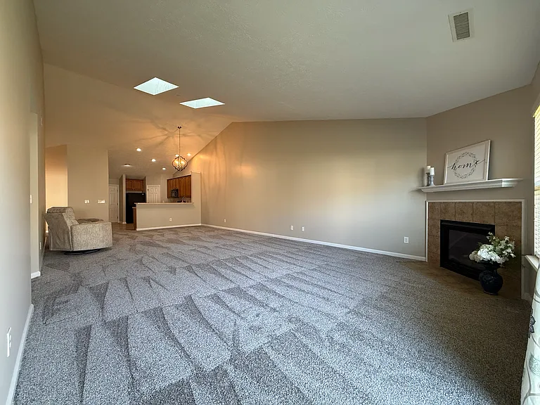 12148 Black Hills Dr — Photo 9