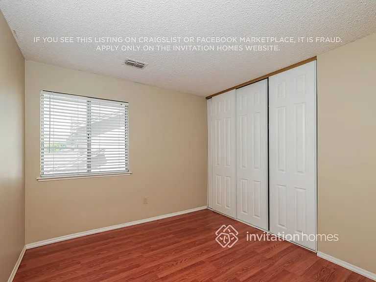 4886 Birkdale Cir — Photo 11