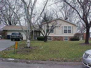 1st image of 3204 W Wayside Ln