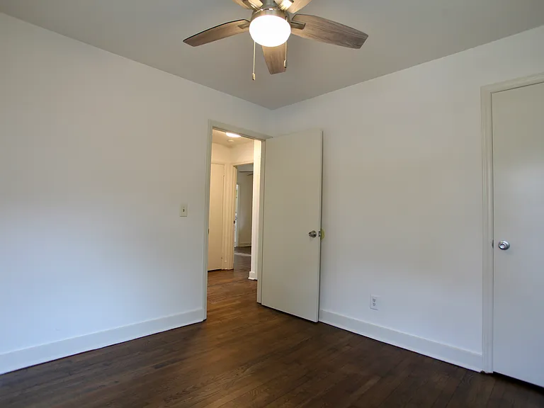 2714 Shamrock Dr — Photo 14