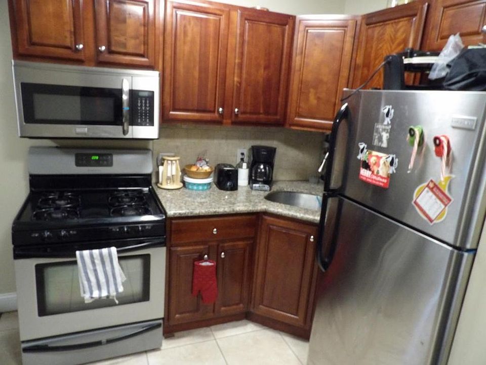 2nd image of 1519 N 17th St