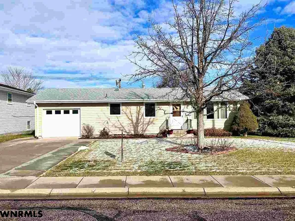 1950 S St, Gering, NE 69341