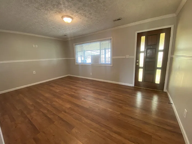 168 Reynolds Dr — Photo 21