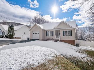 434 Betsy Bell Rd, Staunton, VA 24401