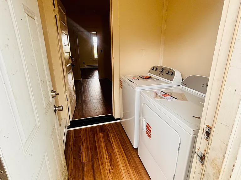 1111 Orange Ave NW #A — Photo 6