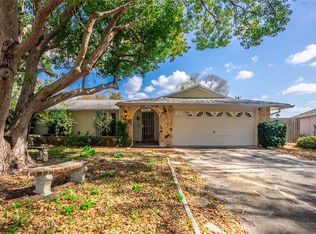 6205 Glenwood Dr, New Port Richey, FL 34653