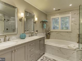 1715 Chiswick Ct, Silver Spring, MD 20904