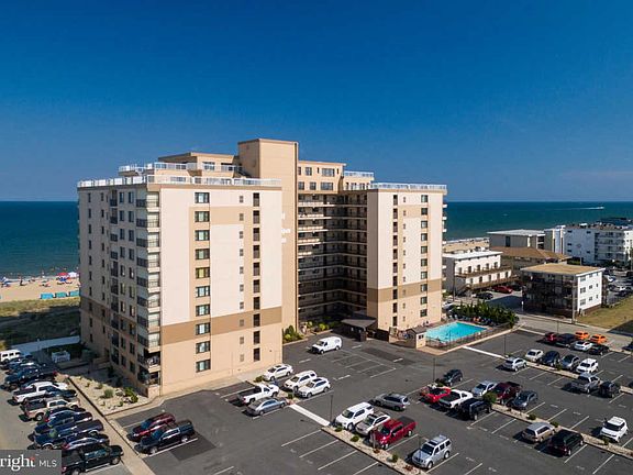 2nd image of 5801 Atlantic Ave Unit 607