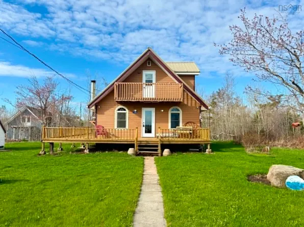136 Red Cliff Dr, Pictou, NS B0K 1N0