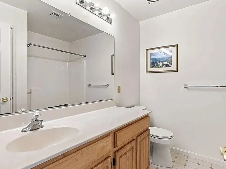 122 Sparrow Rd — Photo 16