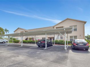 326 Bradstrom Cir APT 103F, Naples, FL 34113