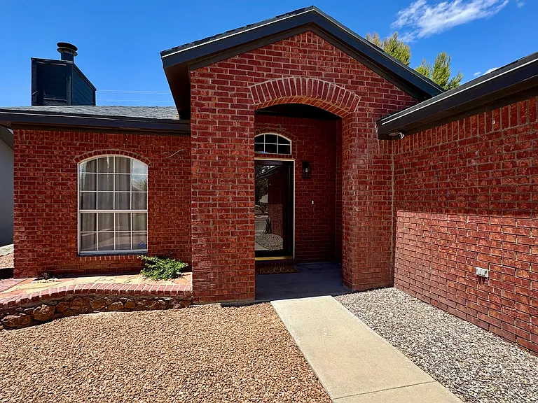 7329 Black Ridge Dr — Photo 30