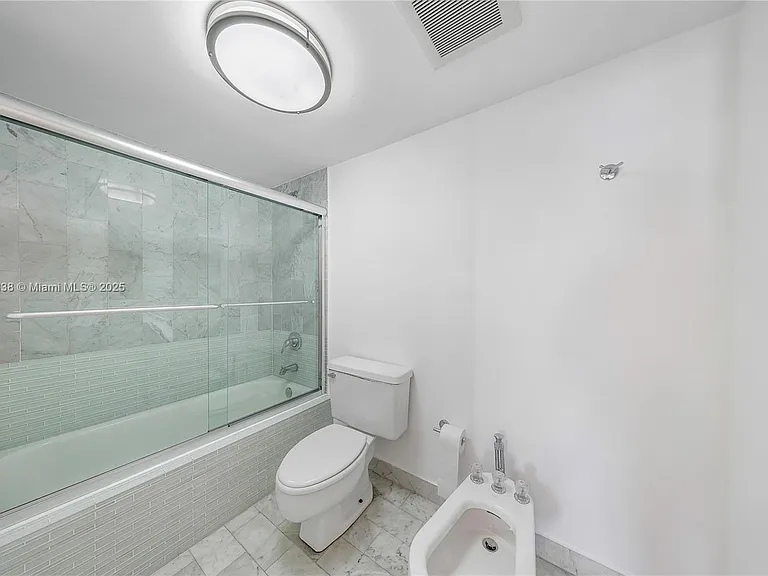 801 N Venetian Dr #903 — Photo 16