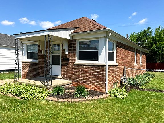 Cute clean & move in ready 2 bed brick ranch home with semi-finished basement, central air, 1.5 car garage.