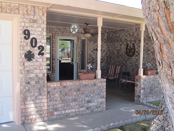 3rd image of 902 E Tascosa Ave