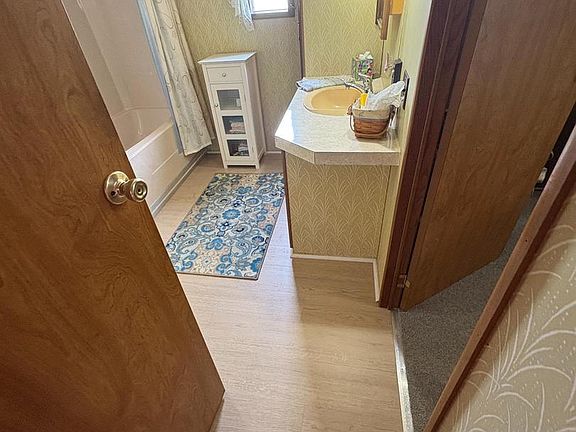 5th image of 38354 Squirrel Rd #19312