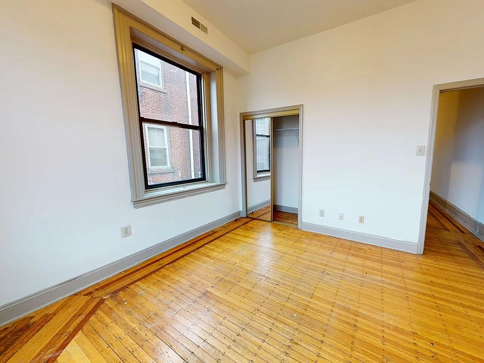2nd image of 1524 N 16th St #2R