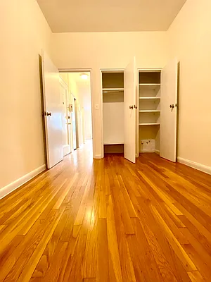 Rented by City & Suburban | media 21