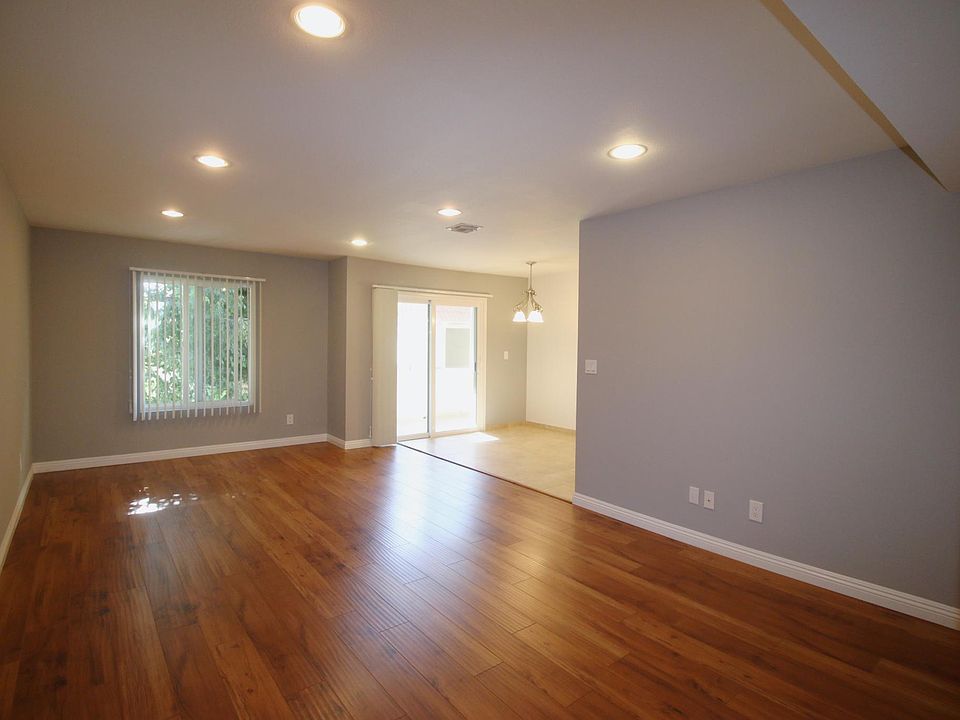 1st image of 19229 Nordhoff St #13