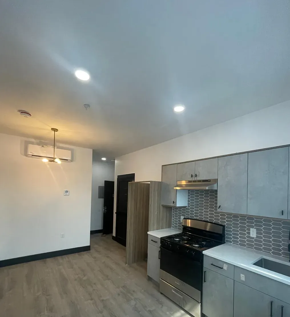 10 Thomas St — Photo 4