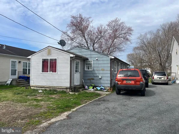 25 East St, Harrington, DE 19952