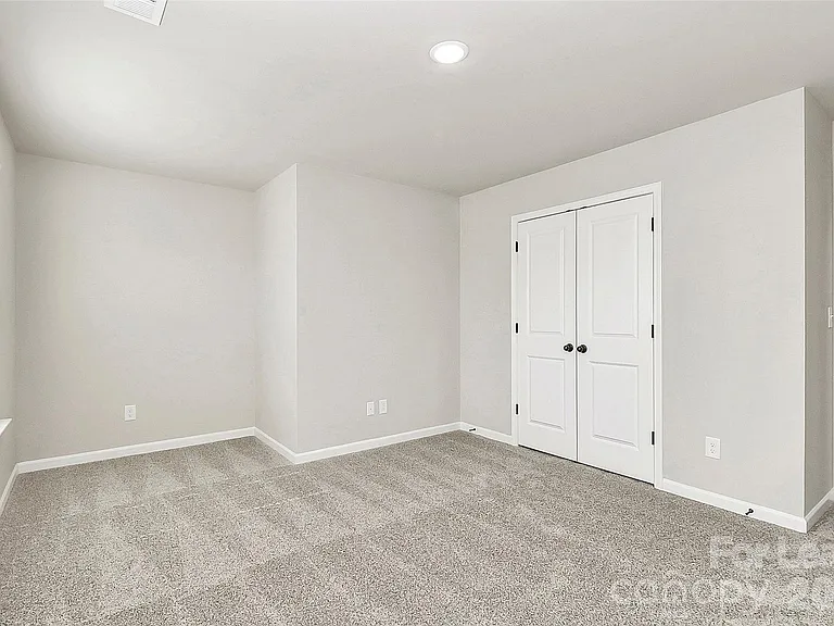 8208 Stonemere Ln — Photo 26