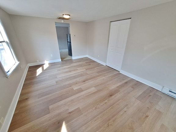 5th image of 165 McAllister St