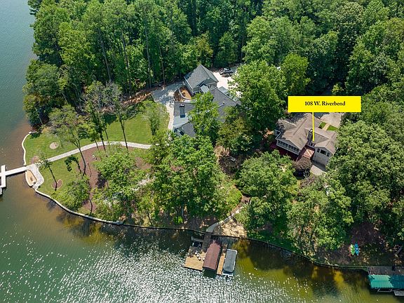 2nd image of 108 W River Bend Dr