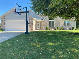 5401 W Blair Dr, Muncie, IN