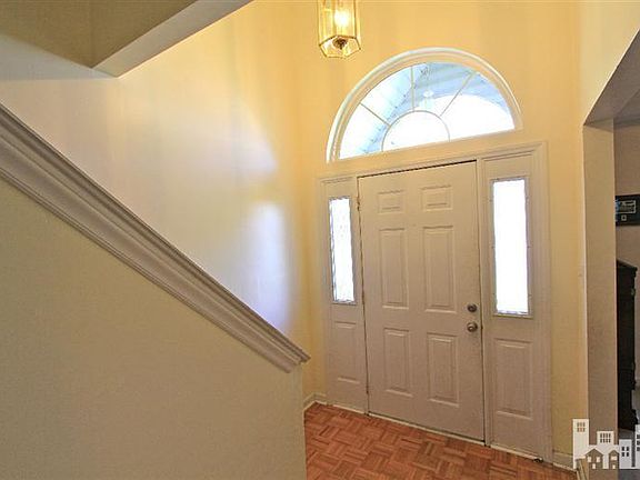 4th image of 1402 Marblehead Ct