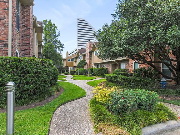 4th image of 2511 Bering Dr Unit 13