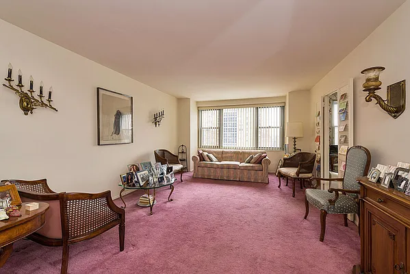 Sold by SBNY RE | media 1