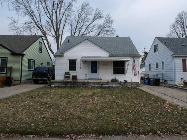 22 Ellwood St, Mount Clemens, MI 48043
