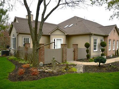 102 Linden Ct, Seven Fields, PA, 16046
