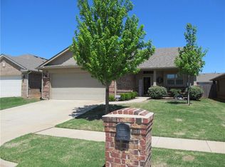 919 Eaglerock Ln, Norman, OK 73069