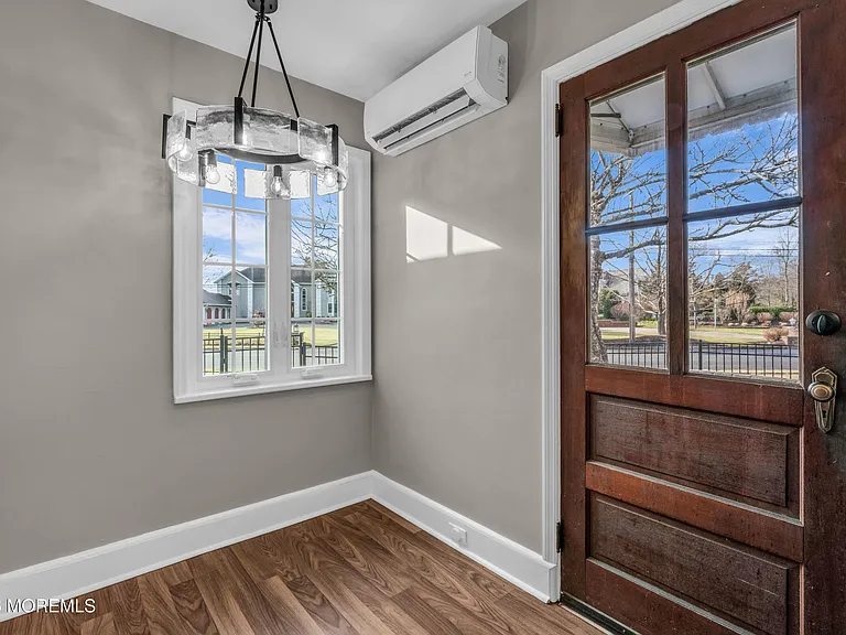 18 Maiden Ln — Photo 15